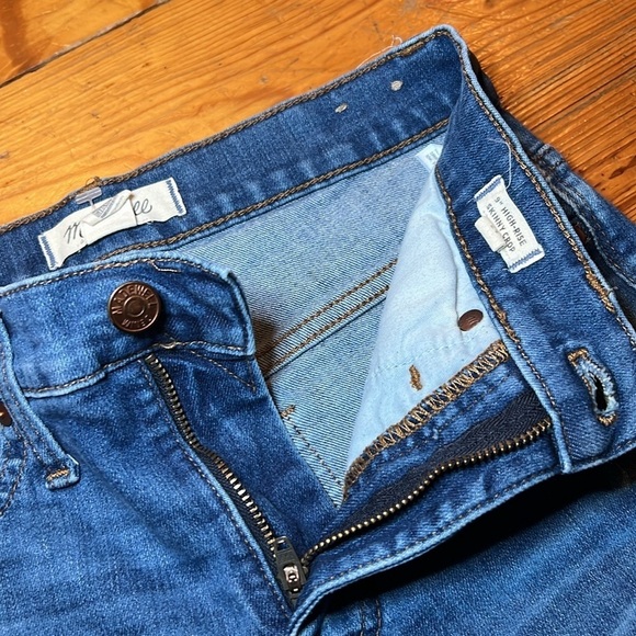 Madewell 9" High-Rise Skinny Crop Jeans - Picture 7 of 9